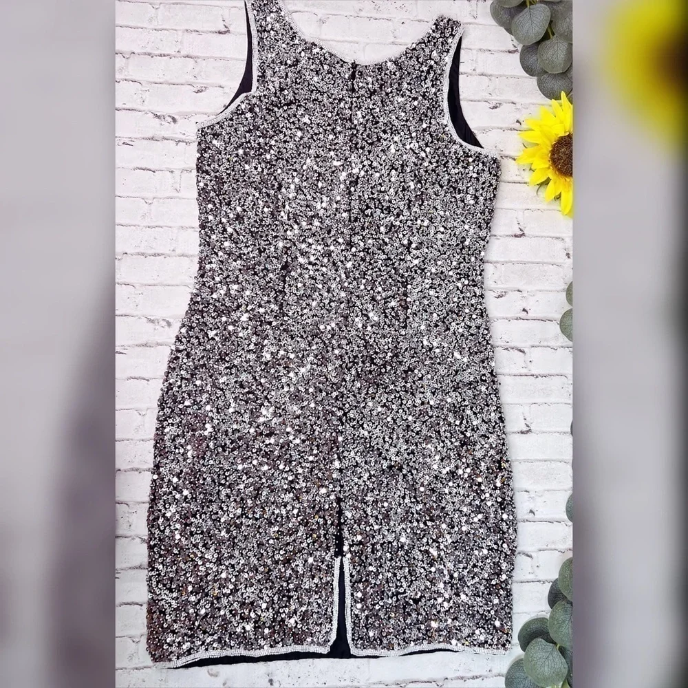 Stenay Vintage Silver Sequin Party Dress made in India Silk Lining 10 - Picture 9 of 14